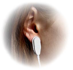 The pulse wave sensor can be used on an earlobe